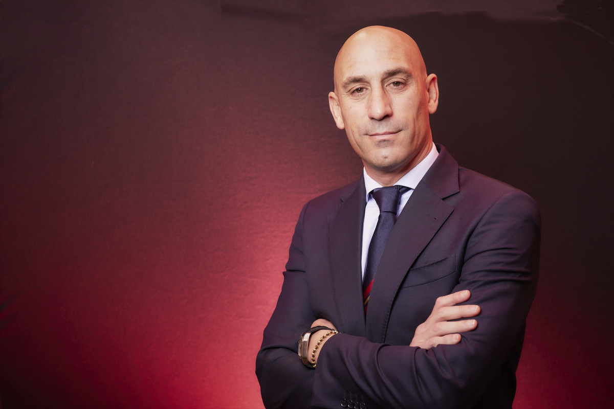 EuropaPress 4987475 presidente real federacion espanola futbol luis rubiales posa europa press