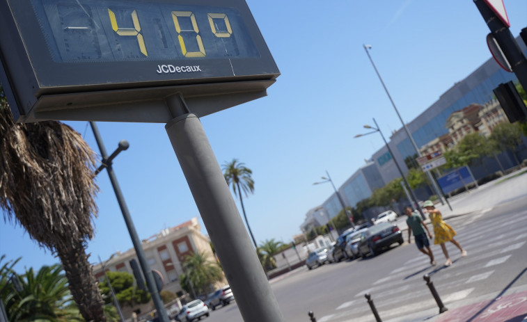 España en Alerta Roja: llega la primera gran ola de calor con temperaturas extremas