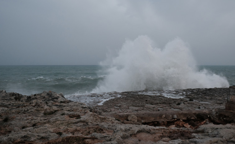 Previsión del tiempo en Catalunya en el Día de Reyes: aviso amarillo por olas