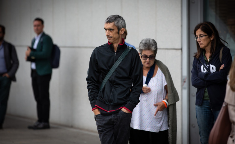 La Ley de Amnistía no se puede aplicar a los 4 policías del 1-O que le hicieron perder el ojo a Roger Español pero a él sí