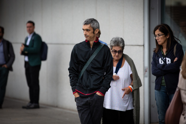La Ley de Amnistía no se puede aplicar a los 4 policías del 1-O que le hicieron perder el ojo a Roger Español pero a él sí