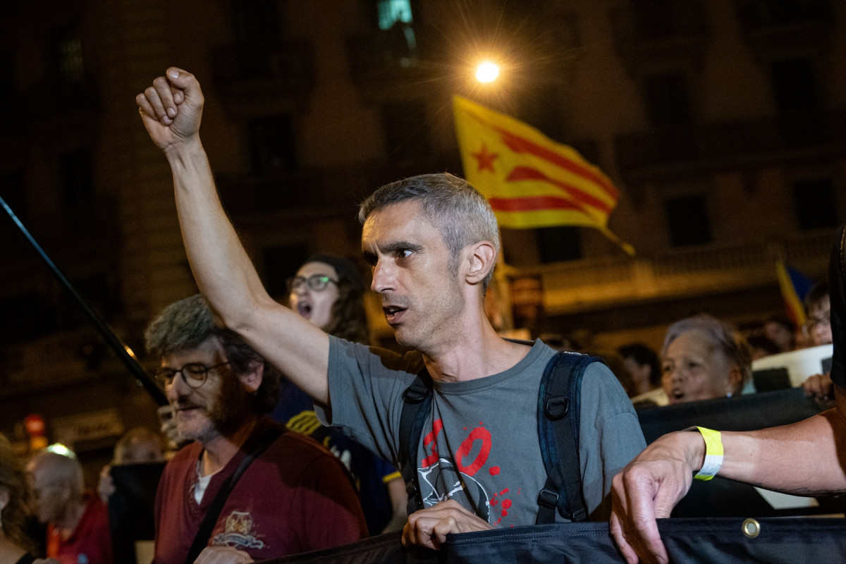EuropaPress 5477843 artista roger espanol concentracion 1 o octubre 2023 barcelona catalunya