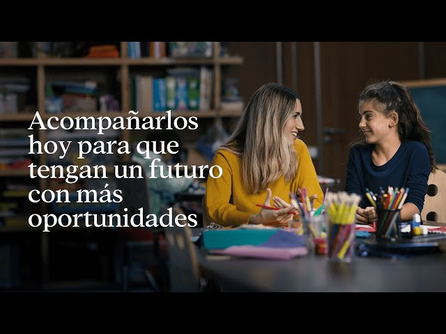 Acompañarlos hoy para que tengan un futuro con más oportunidades. Descubre la historia de Sonia.