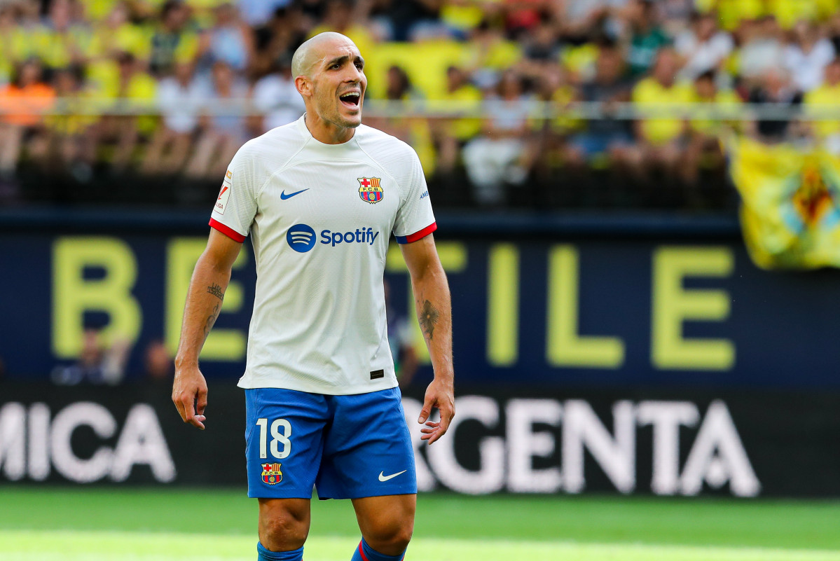 EuropaPress 5401645 oriol romeu of barcelona gestures during the spanish league liga ea sports