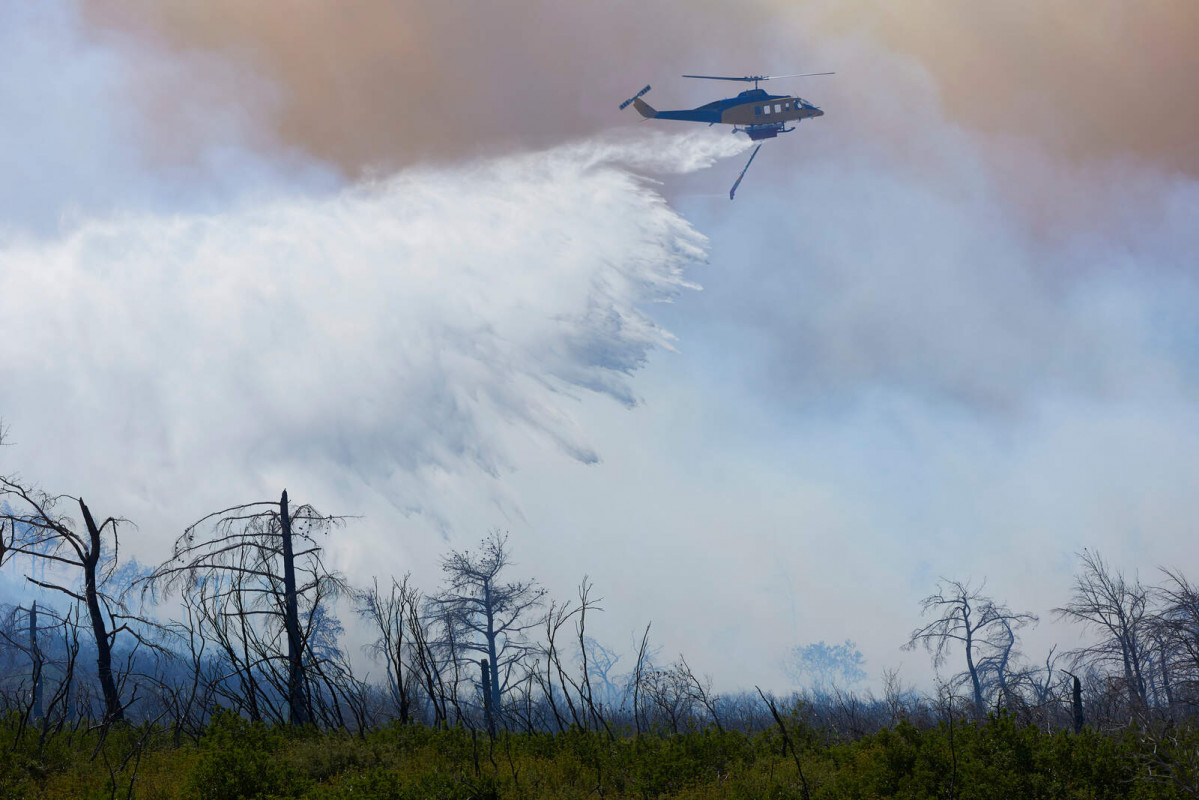 Europapress 6063323 29 june 2024 greece athens helicopter drops water to extinguish large 1600 1067