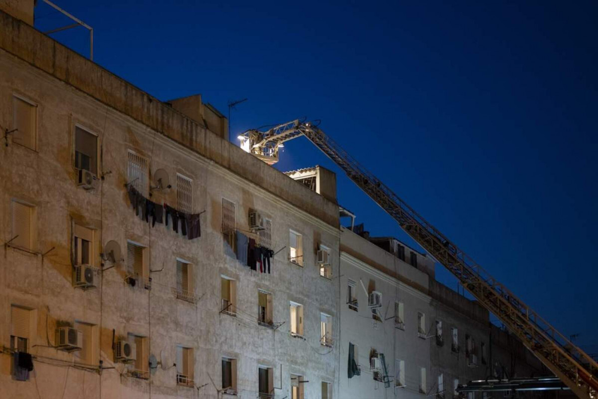 Europapress 5743630 bomberos generalitat catalunya trabajan hallazgo desaparecidos derrumbe 1600 1067