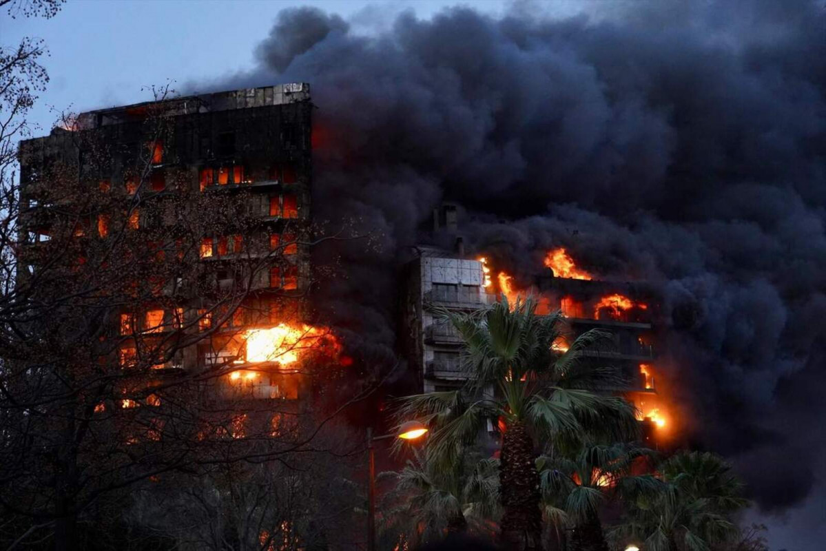 Europapress 5776820 imagen incendio edificio campanar 1600 1067