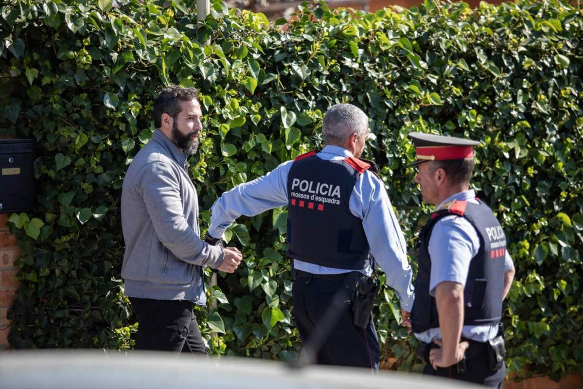 Europapress 2669007 comitiva judicial crimen guardia urbana sale audiencia barcelona inspeccion 1600 1067