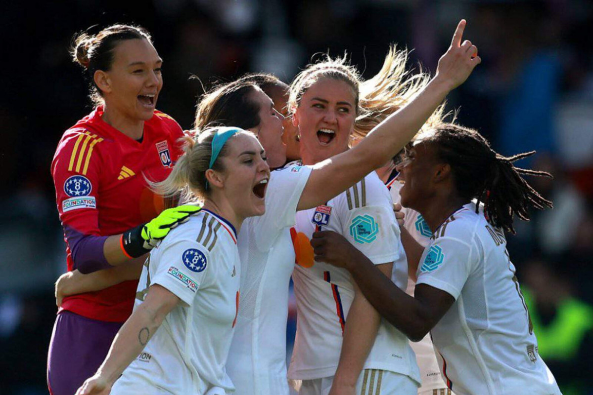 Gmq8ykywwaaemu4 1 1600 1067