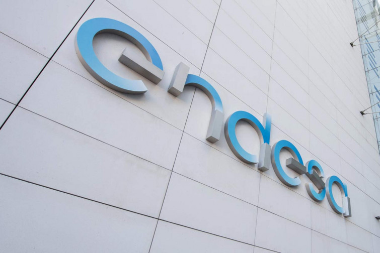 Preocupación en Endesa: la compañía confirma que han quedado expuestos los datos bancarios de sus clientes