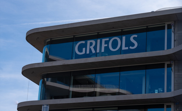 Nuevo golpe para Grifols: se desploma un 5,4% en Bolsa tras el anuncio de una demanda colectiva