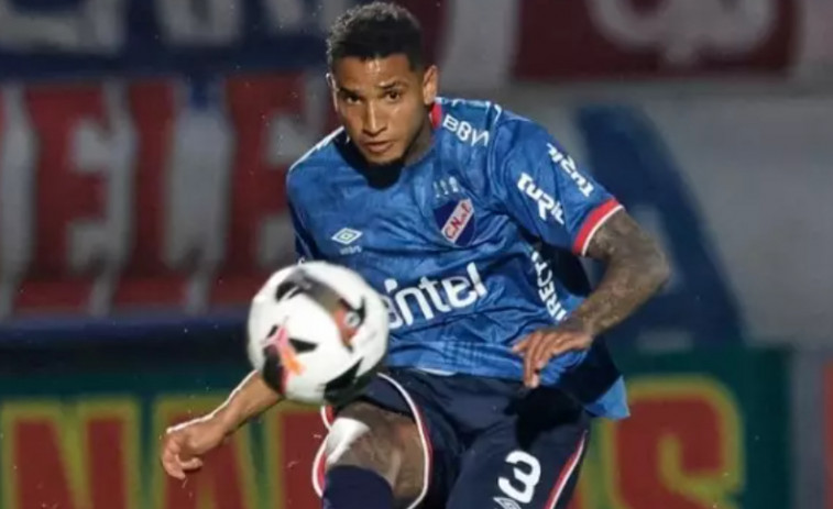 Expectación en Uruguay por el estado de salud del futbolista Juan Izquierdo