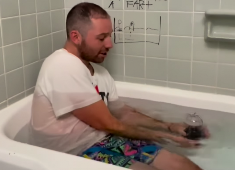El tutorial más inesperado: un hombre captura un pedo en un vaso y se vuelve viral en redes