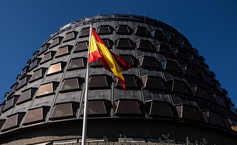 El BOE publica el anuncio del Constitucional que admite a trámite el recurso de Cantabria contra la amnistía