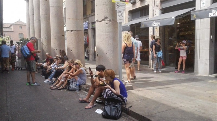 Barcelona solo permite cuatro de las 23 terrazas solicitadas en la Boquería