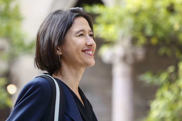 BARCELONA, 27/08/2024.- La consellera de Interior Nuria Parlón se dirige a la reunión de Govern, la primera después de vacaciones, en un momento en el que todavía se están nombrando altos cargos 