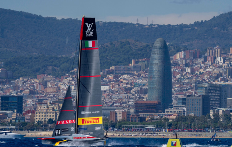 Luna Rossa e INEOS empatan tras las primeras regatas de la Louis Vuitton Cup