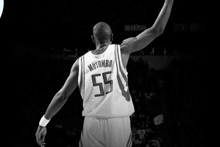 Fallece a los 58 años Dikembe Mutombo, leyenda de la NBA y defensor implacable