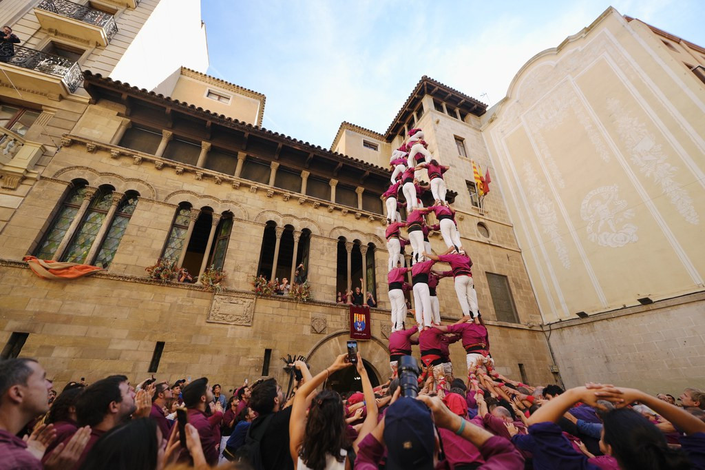 Catalunyapress festarllei24
