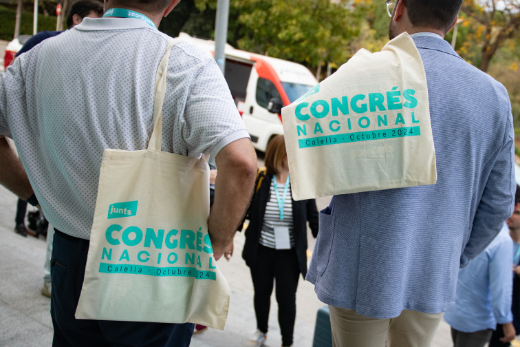 Junts propone endurecer los requisitos para permisos de paternidad de temporeros para evitar fraudes
