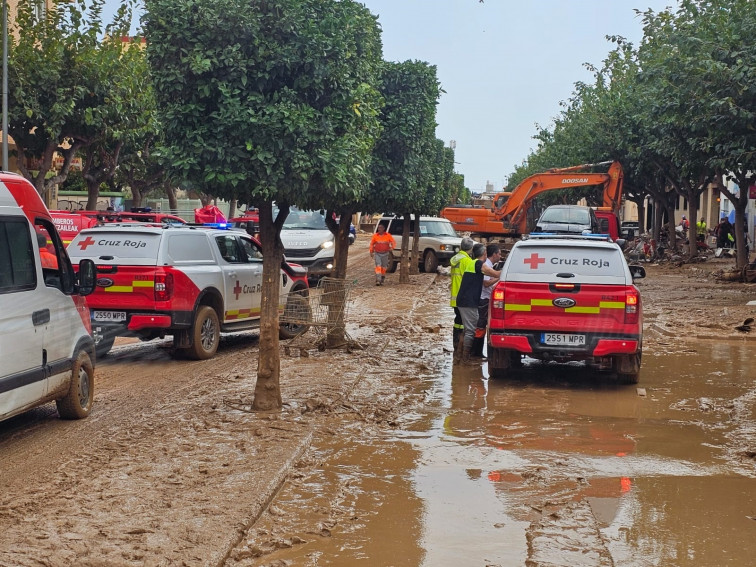 Alertan de una estafa de falsos voluntarios que piden dinero para los afectador por la DANA