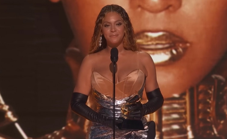 Beyoncé es la artista más nominada a los premios Grammy 2025