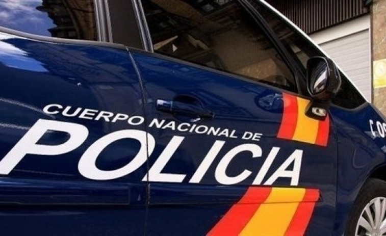 Detienen a un alto cargo de la policía en Madrid con 20 millones de euros dentro de las paredes de su casa