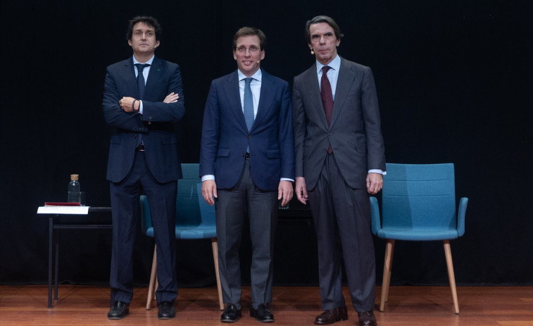 Aznar carga contra Sánchez y le acusa de 