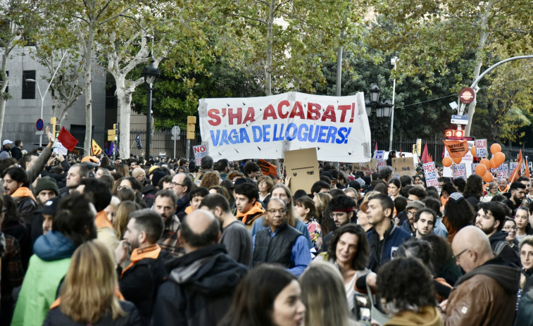 22.000 manifestantes por la vivienda en Barcelona según la Urbana, 126.000 según la organización