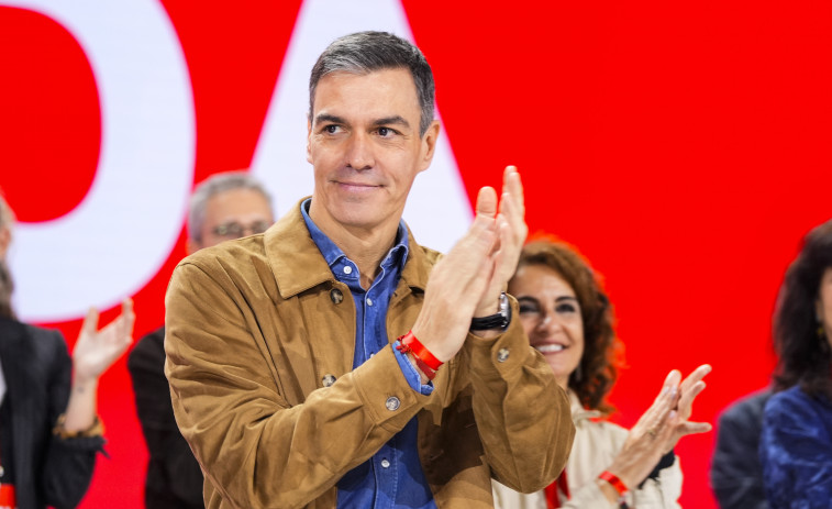 Sánchez mantiene a Montero y Cerdán al frente de su nueva Ejecutiva Federal