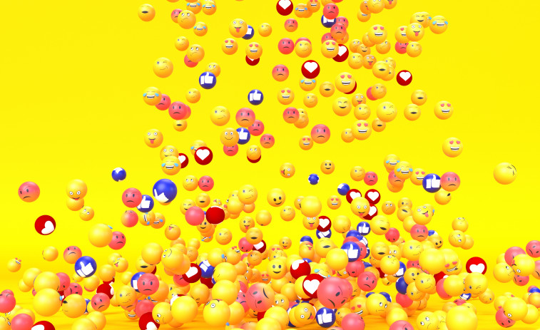 La inteligencia emocional impulsa el uso de emojis con amigos, según un estudio