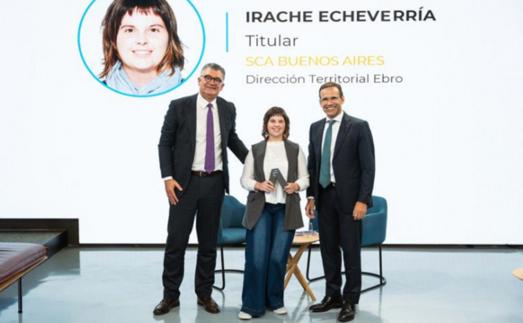 CaixaBank da el premio 'Mujer Profesional Autónoma' a la ingeniera Irache Echeverría