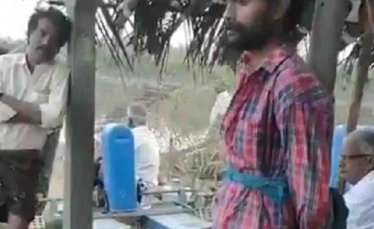 VÍDEO: Granjeros atan a un palo a un activista ambiental y le dan una brutal paliza
