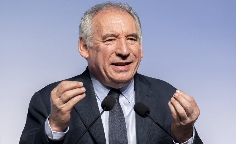 Macron nombra al centrista François Bayrou nuevo primer ministro de Francia