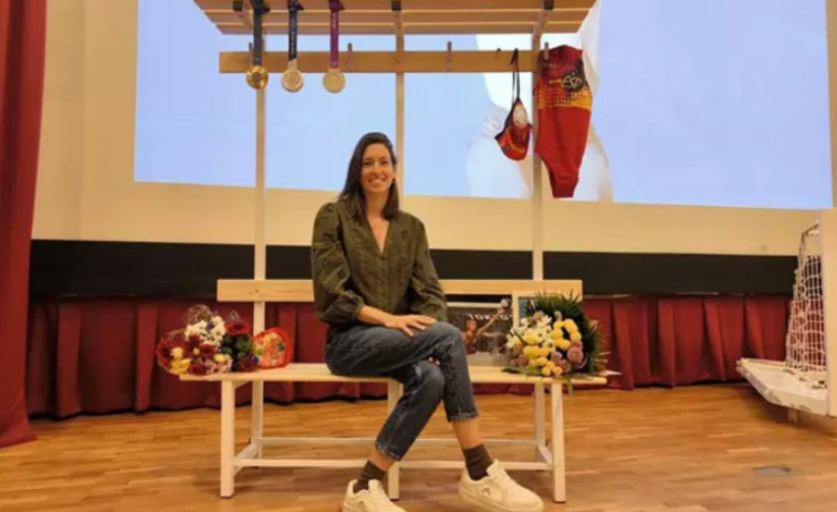 Laura Ester anuncia que deja la selección española de waterpolo