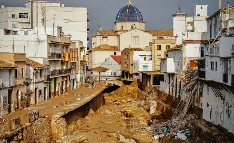 Aumentan a 223 las víctimas mortales por la DANA en Valencia