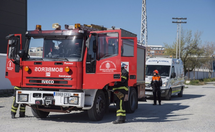 Fallece un bebé de 11 meses en el incendio de un piso en Granada
