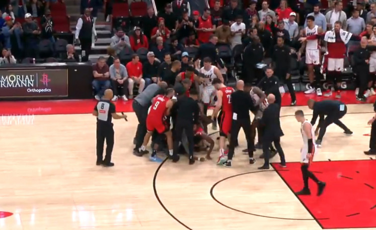 VÍDEO | A golpes en la NBA: Amen Thompson y Tyler Herro se enzarzan en la pista