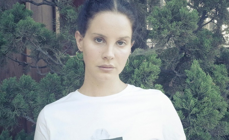Cumple 15 años el primer disco de Lana del Rey, que estuvo disponible tan solo tres meses