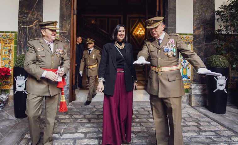 La consellera Parlon vuelve a representar a la Generalitat en la Pascua Militar