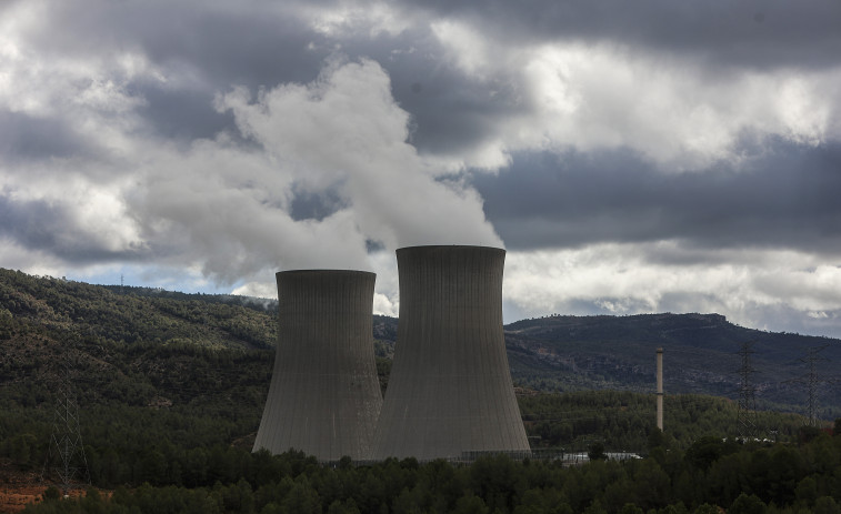 La energía nuclear en Catalunya, amenazada: ¿Cuánta vida le queda?
