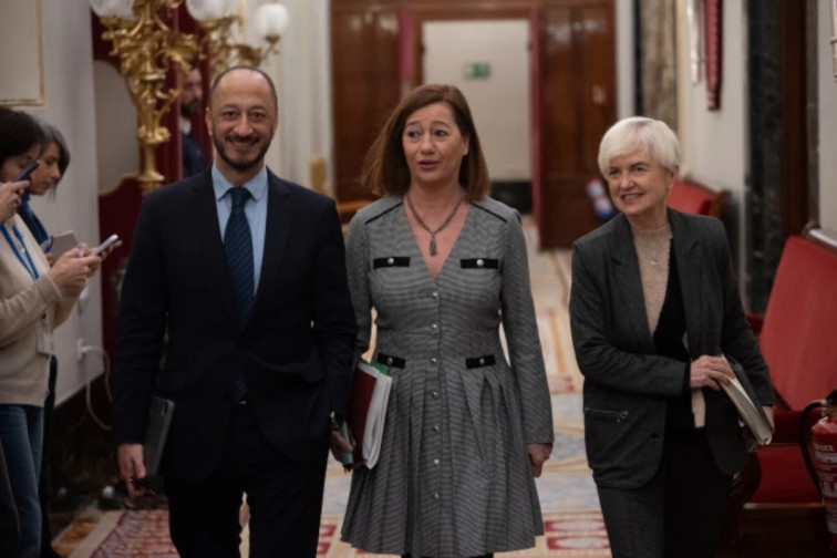 La Mesa del Congreso aplaza de nuevo su decisión sobre la cuestión de confianza de Junts