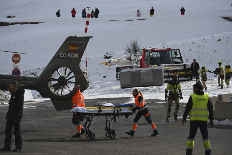 Un telesilla cae en plena estación de esquí en el Pirineo: hay nueve heridos muy graves