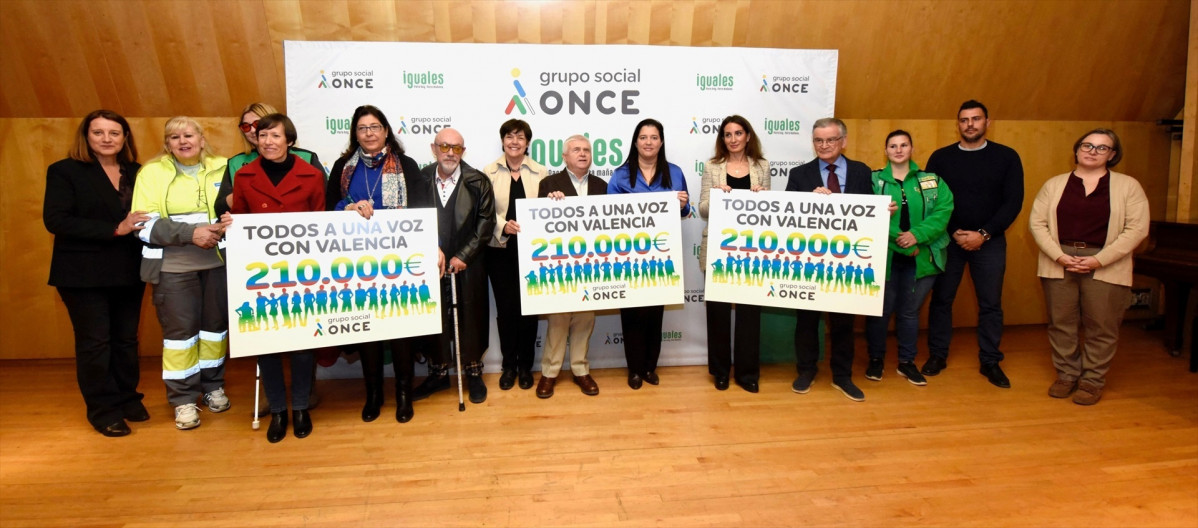 EuropaPress 6485080 trabajadores trabajadoras grupo social once entregan 210000 euros afectados