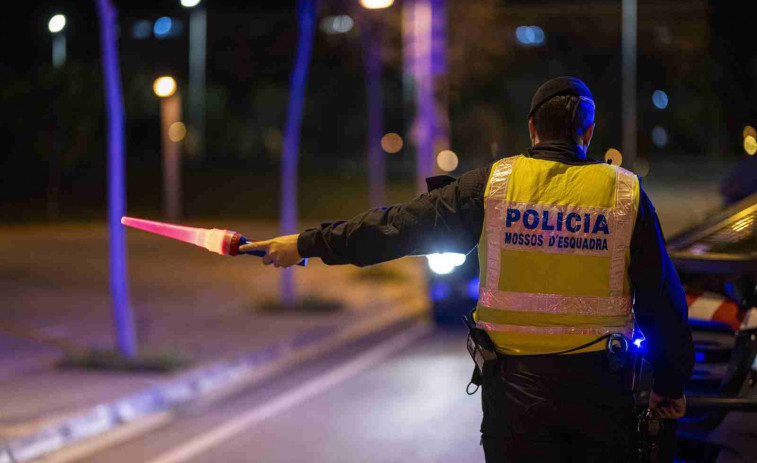 Fuga de película: Roba un coche, choca contra 5 comercios y hace 22 km en sentido contrario en Lleida