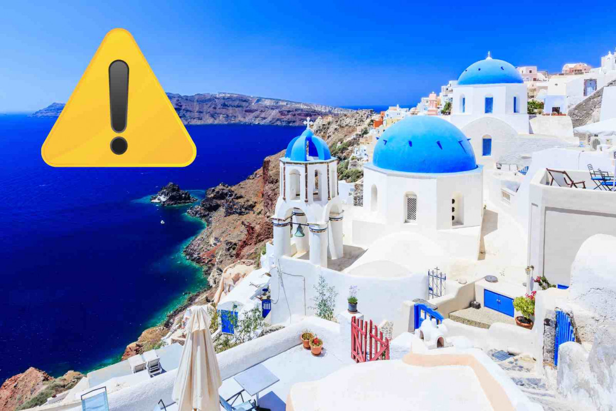 Alerta en Santorini