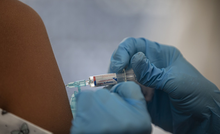 La gripe supera el pico epidémico y se mantiene en nivel de transmisión muy alto