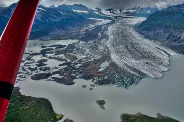 Misterio en Alaska: desaparece un avión con 10 personas a bordo