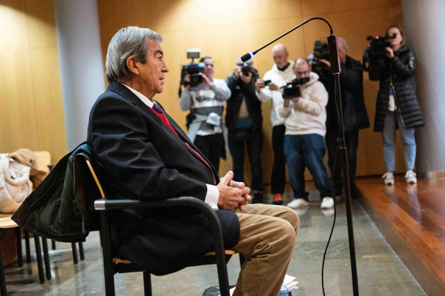 El exministro Francisco Álvarez-Cascos, absuelto del delito de apropiación indebida