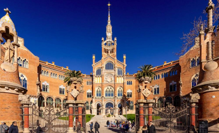 Roban 13 tubos para hacer endoscopias del Hospital de Sant Pau de Barcelona